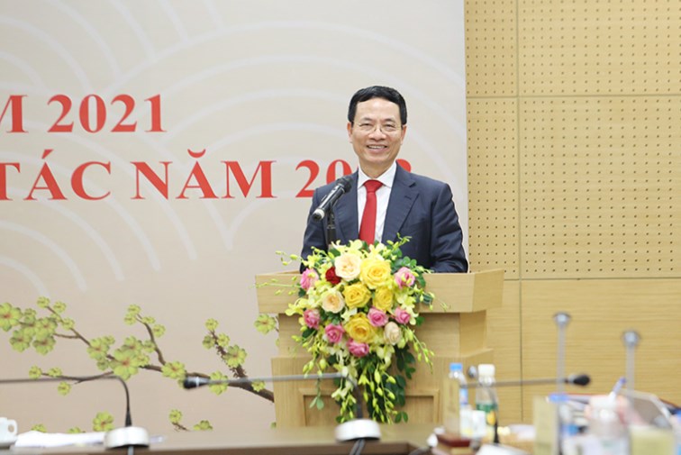 Bộ trưởng Nguyễn Mạnh Hùng: “Việt Nam chỉ chuyển đổi số thành công khi đi con đường Việt Nam”