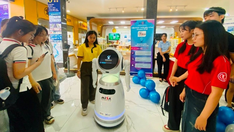 Đột phá chính sách, kiến tạo hệ sinh thái nhân lực số. 