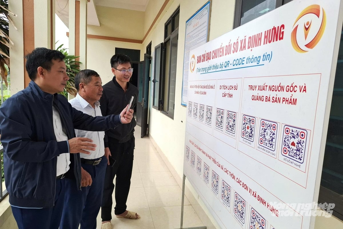 Về thôn 'thông minh' nghe kể chuyện chuyển đổi số