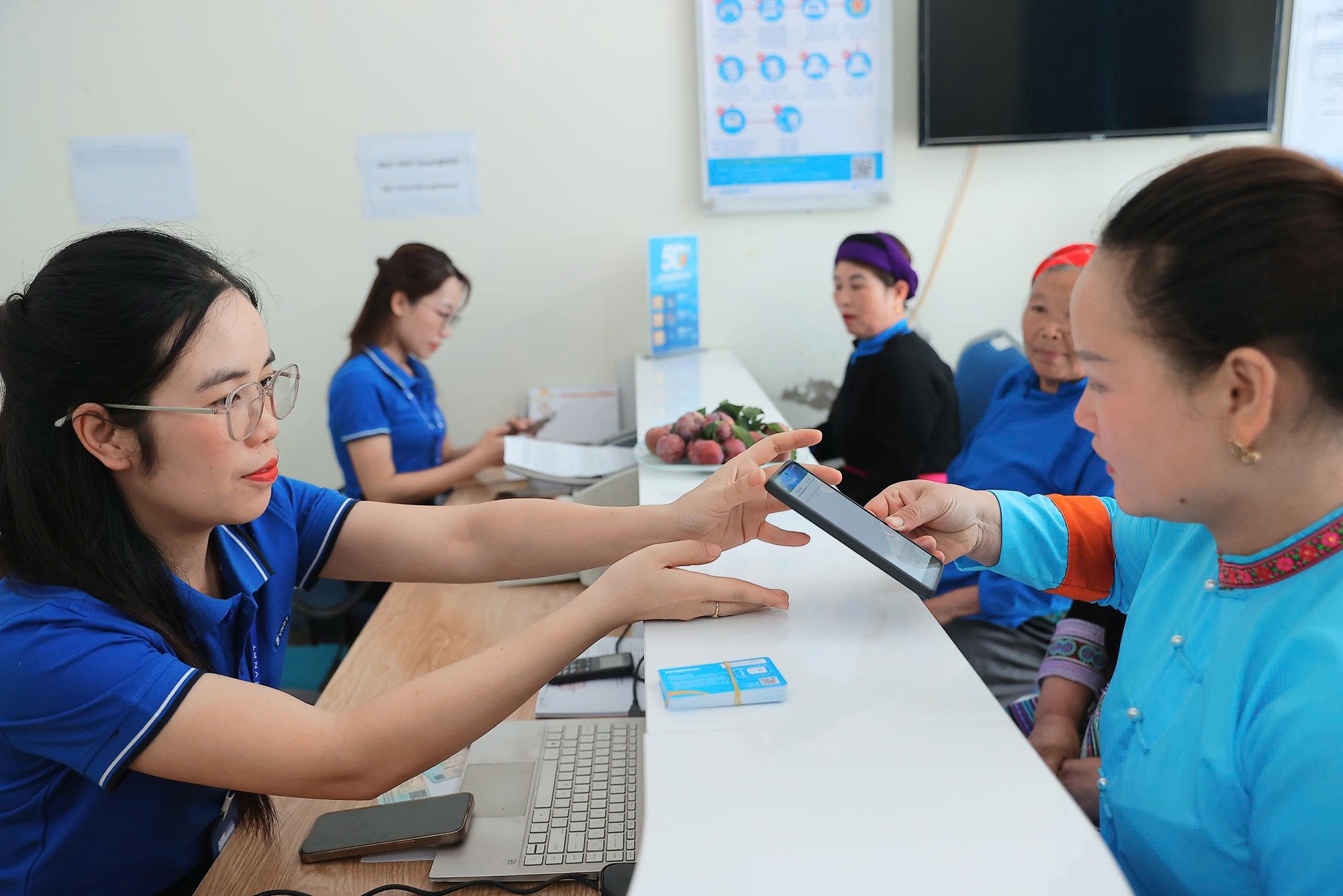 Hơn 99 triệu thuê bao đã được xác thực, 12 triệu thuê bao bị tạm dừng một chiều