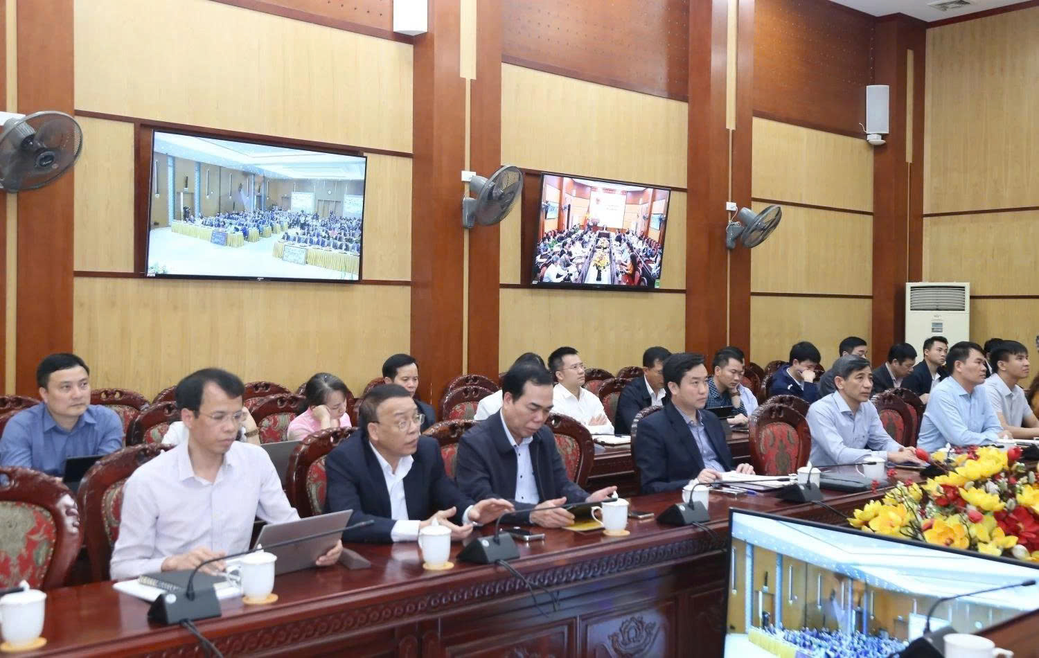 Triển khai đồng bộ các giải pháp phát triển khoa học, công nghệ, đổi mới sáng tạo, chuyển đổi số và Đề án 06